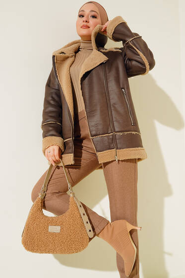 Yandan Fermuarlı Kürklü Mont Kahve - Mont