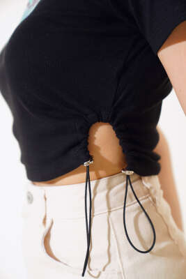 Yandan Lastik Büzgülü T-shirt Siyah - Yılın Fırsatı