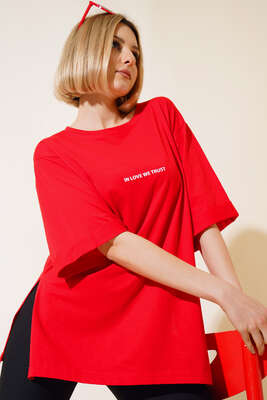 Yandan Yırtmaçlı T-shirt Kırmızı - Thumbnail