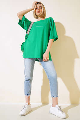 Yandan Yırtmaçlı T-shirt Yeşil - Kadın Giyim Modelleri