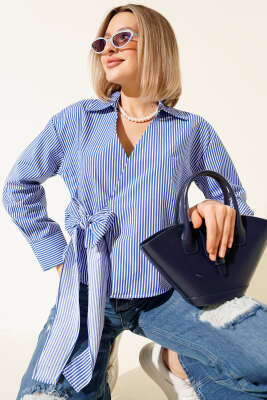 Yanı Bağlamalı Kısa Gömlek Mavi Çizgili - Kadın Giyim Modelleri