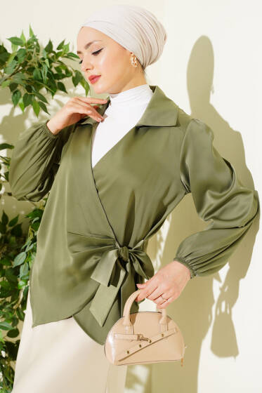 Yanı Bağlamalı Saten Bluz Çağla Yeşili - Bluz