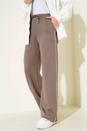 Yanı Biyeli Bel Lastikli Pantolon Vizon - Pantolon