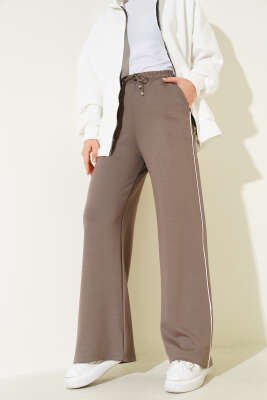 Yanı Biyeli Bel Lastikli Pantolon Vizon - Yılın Fırsatı