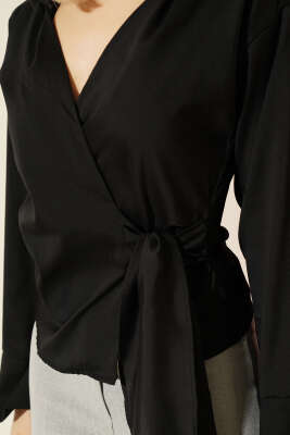 Yanı Kuşak Bağlamalı Kısa Gömlek Siyah - Yılın Fırsatı