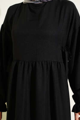 Yanları Bağlamalı Kloş Elbise Siyah - Elbise
