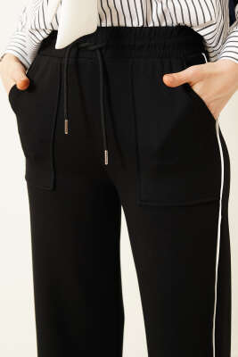 Yanları Biyeli Beli Lastikli Loyşa Pantolon Siyah - Kadın Giyim Modelleri