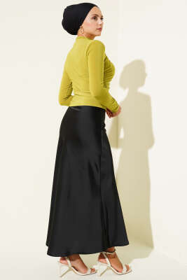 Yanları Büzgü Detaylı Sandy Bluz Yağ Yeşili - Yılın Fırsatı