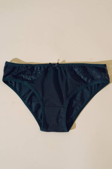 Yanları Dantel Detaylı Bayan Külot Zümrüt - İç Giyim