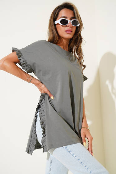 Yanları Fırfırlı T-shirt Füme - Kadın Giyim Modelleri