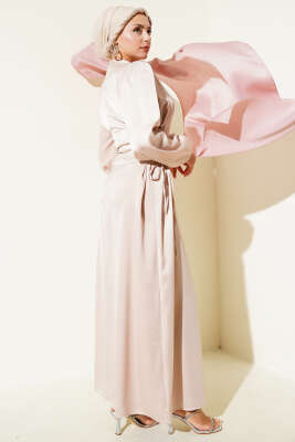 Yanları İp Bağcık Detaylı Saten Elbise Bej - Tesettür Elbise