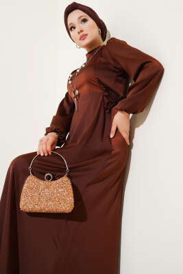 Yanları İp Bağcıklı Saten Elbise Kahve - Tesettür Elbise