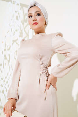 Yanları İp Detaylı Saten Elbise Bej - Tesettür Elbise