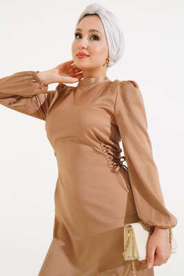Yanları İp Detaylı Saten Elbise Latte - Tesettür Elbise