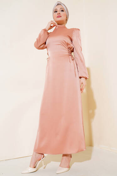 Yanları İp Detaylı Saten Elbise Soğan Kabuğu - Tesettür Elbise