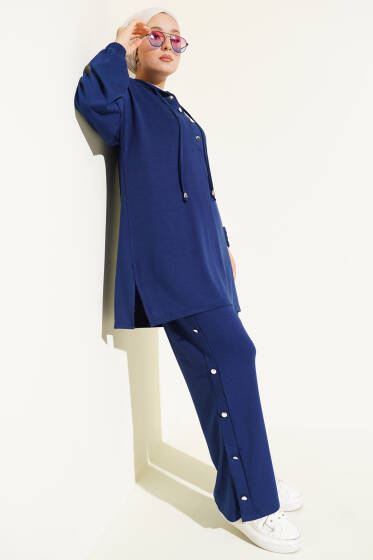 Yanları Metal Düğmeli Kapşonlu İkili Takım Lacivert - İkili Takım