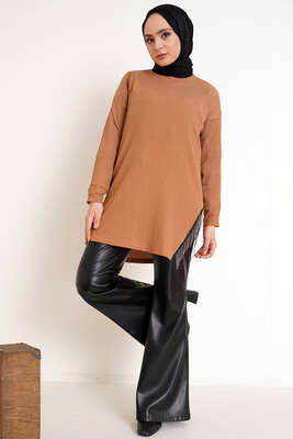 Yanları Püskül Zincir Detaylı Tunik Camel - Tunik