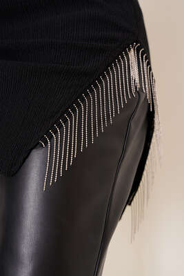 Yanları Püskül Zincir Detaylı Tunik Siyah - Tunik