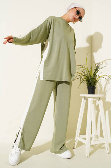 Yanları Şeritli İkili Takım Çağla Yeşili - İkili Takım