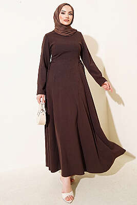 Yanları Tokalı Pensli Elbise Kahve - VAV TEKSTİL