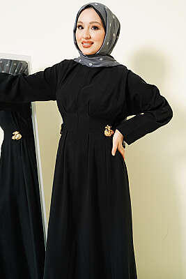 Yanları Tokalı Pensli Tensel Elbise Siyah - Elbise