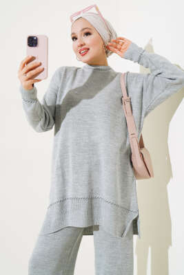 Yanları Yırtmaçlı Triko İkili Takım Gri - Triko İkili Takım