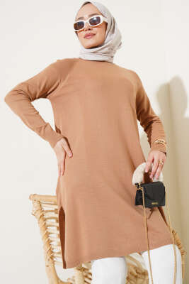 Yanları Yırtmaçlı Uzun Triko Tunik Bisküvi - Triko Tunik