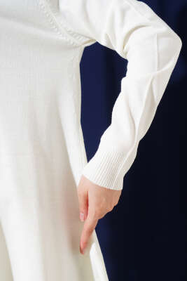 Yanları Yırtmaçlı Uzun Triko Tunik Kemik - Triko Tunik