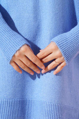 Yanları Yırtmaçlı Yumoş Triko Tunik Mavi - Triko Tunik