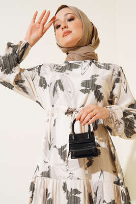 Yaprak Desen Kat Kat Bel Bağcıklı Elbise Siyah - Tesettür Elbise