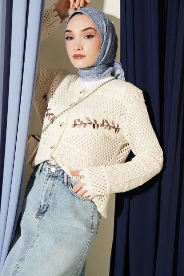 Yaprak Nakışlı Ajurlu Kısa Triko Hırka Bej - Yılın Fırsatı