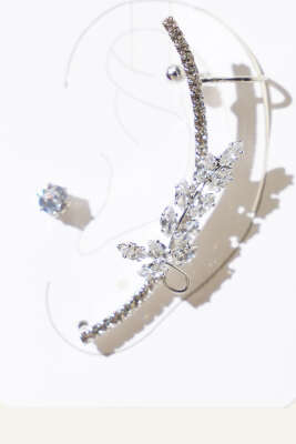 Yaprak Taşlı Kıkırdak Küpe Gümüş - Küpe