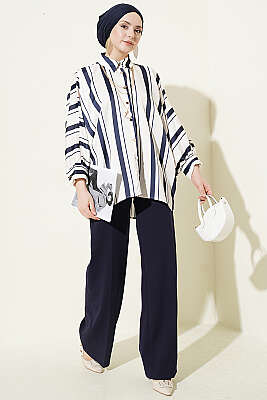 Yarasa Kol Asimetrik Çizgili Saten Gömlek Lacivert - Gömlek