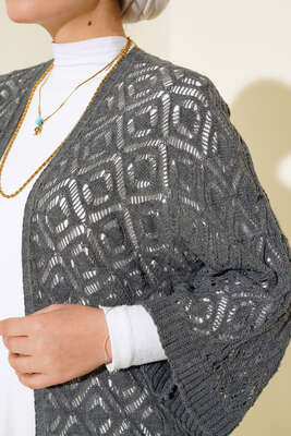 Yarasa Kol Dantel Hırka Füme - Triko Hırka