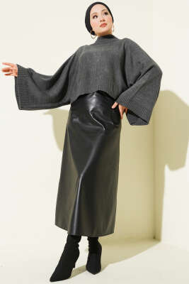 Yarasa Kol Dik Yaka Triko Kazak Füme - Triko Kazak