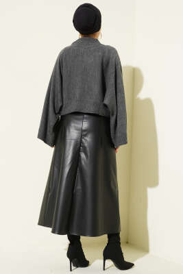 Yarasa Kol Dik Yaka Triko Kazak Füme - Triko Kazak