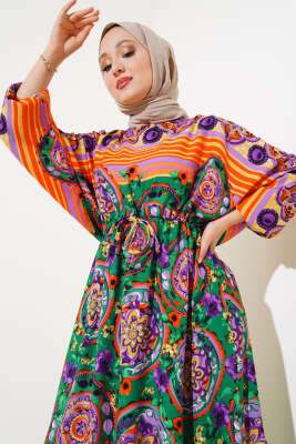 Yarasa Kol Etnik Desen Elbise Yeşil - Tesettür Elbise