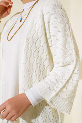 Yarasa Kol Triko Hırka Ekru - Triko Hırka