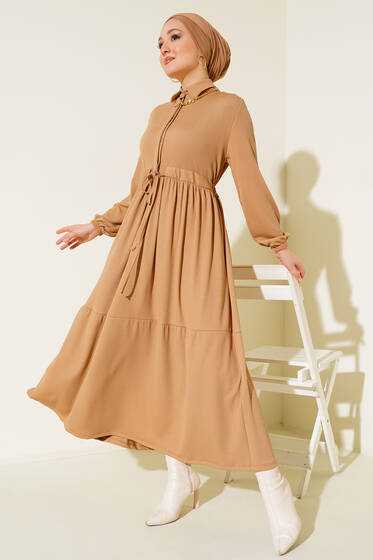 Yarı Patlı Bel Bağlamalı Elbise Camel - Elbise