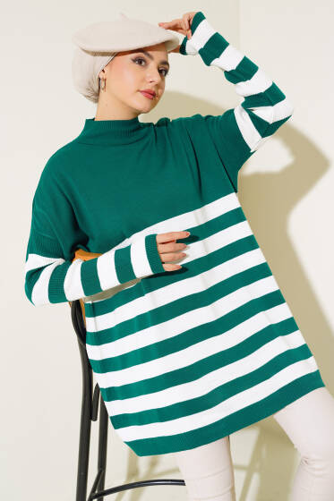Yarım Boğazlı Çizgili Salaş Triko Tunik Zümrüt Yeşili - Triko Tunik