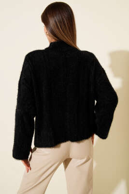 Yarım Boğazlı Sakallı Kazak Siyah - Kadın Giyim Modelleri