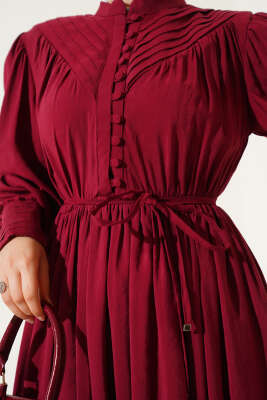 Yarım Brit Düğmeli Bel Lastikli Elbise Bordo - Tesettür Elbise