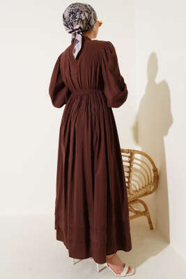 Yarım Brit Düğmeli Bel Lastikli Elbise Kahve - Tesettür Elbise