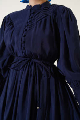 Yarım Brit Düğmeli Bel Lastikli Elbise Lacivert - Tesettür Elbise