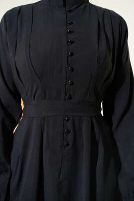 Yarım Brit Düğmeli Pensli Tensel Elbise Siyah - Elbise