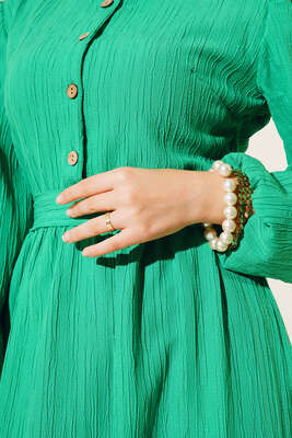 Yarım Düğme Patlı Kuşaklı Elbise Yeşil - Thumbnail