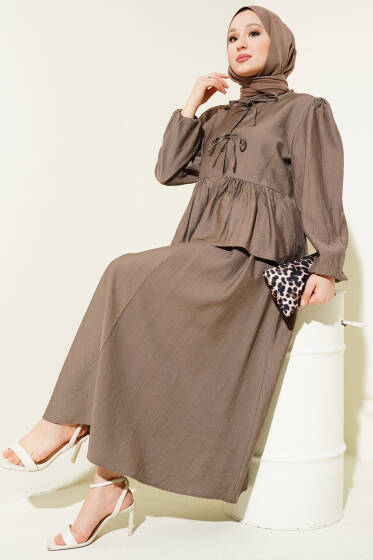 Yarım Düğmeli Bağcıklı Etekli İkili Takım Kahve - İkili Takım