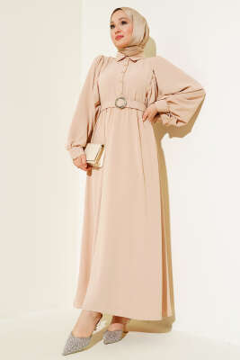 Yarım Düğmeli Balon Kol Kemerli Elbise Bej - Tesettür Elbise