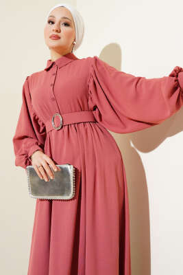 Yarım Düğmeli Balon Kol Kemerli Elbise Gül Kurusu - Tesettür Elbise
