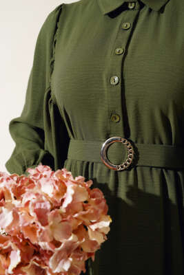 Yarım Düğmeli Balon Kol Kemerli Elbise Haki - Tesettür Elbise